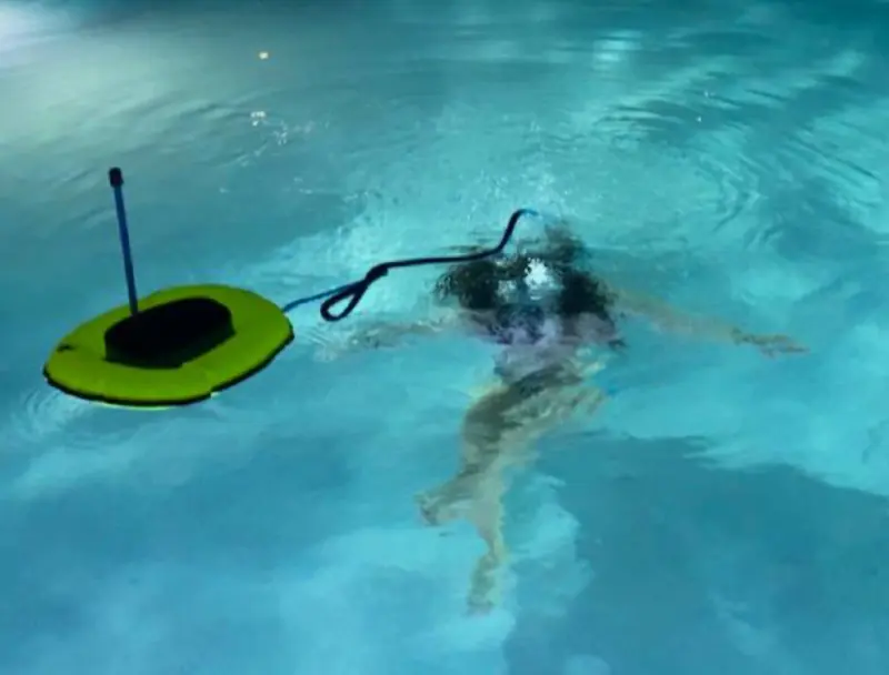Nemo tankless scuba dive system set up on a Maui beach